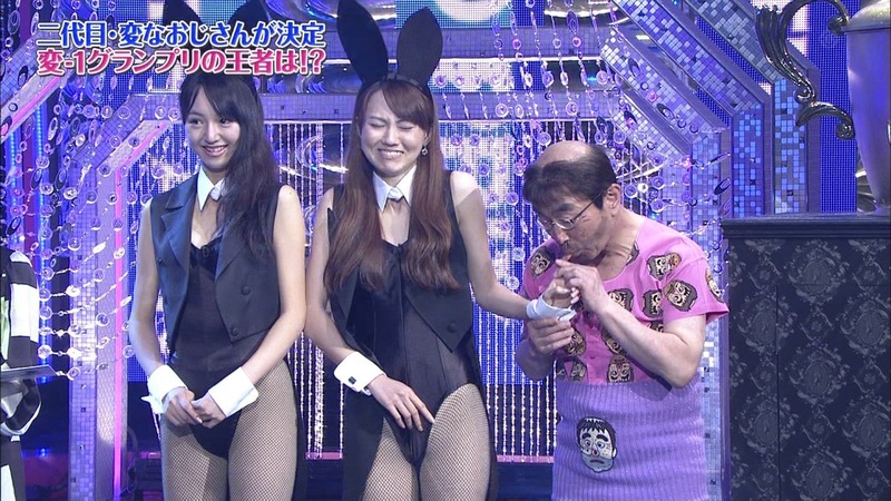 次々とアイドルを犯していく変なオジサン 18