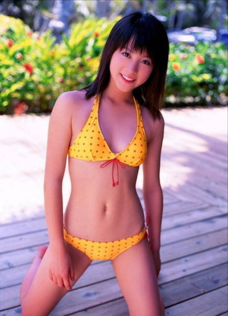 北乃きいのパンチラやエロい水着画像 25