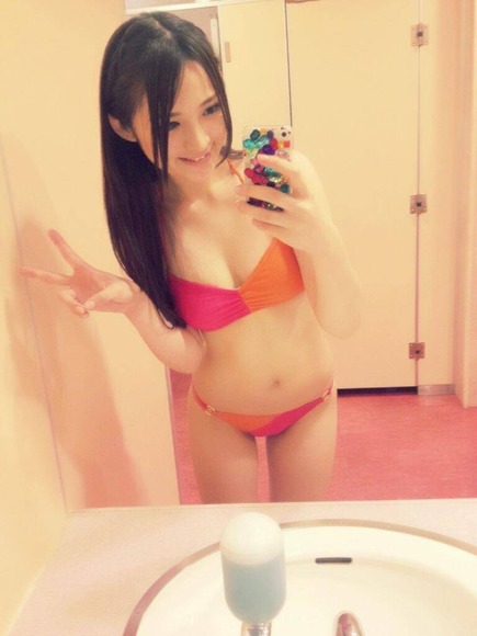 鈴木 咲　グラビアアイドルのコスプレが素晴らしい！ 37