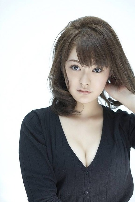 貫地谷しほり(25)女優の着衣巨乳がエロい画像まとめ 19