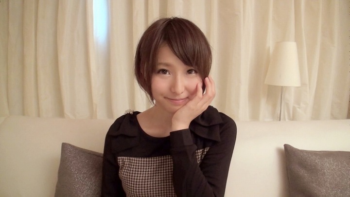 本田翼似の素人（21）とハメ撮りセックスしてるエロ画像・動画