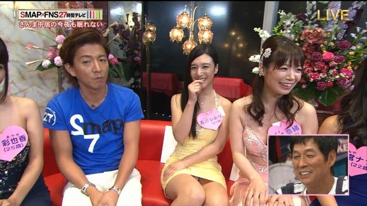 27時間テレビで人気AV女優がパンチラしてる 19