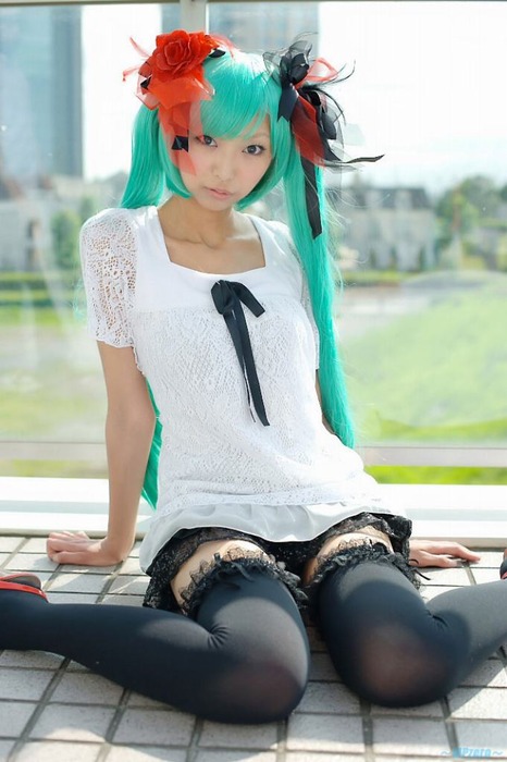 コスプレしてる可愛い女の子の画像ください 28