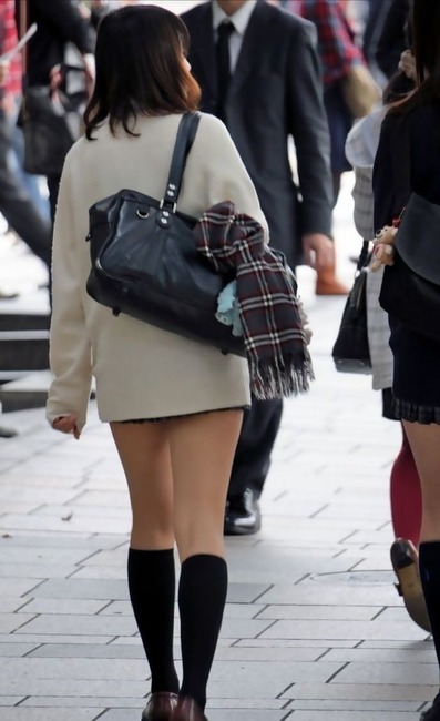 素人JKのパンチやエロい足の画像貼ってけ　エロ画像100枚 68