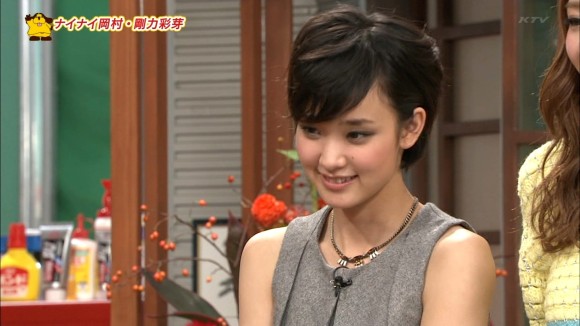 剛力彩芽の二の腕がエロいキャプ画像30枚 28