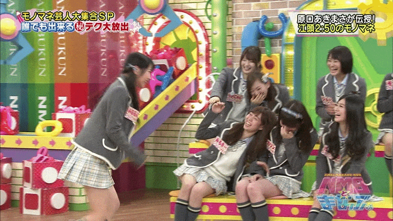 NMB48や人気アイドルがパンチラしてるエロGIF画像20枚
