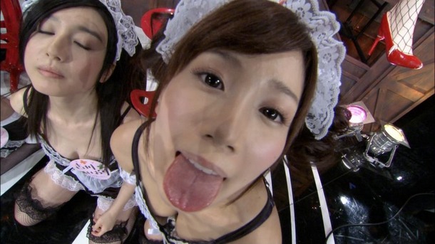 TVの生放送で壇蜜＆人気AV女優達がストリップ・ノーパン跳び箱してるエロ画像 52