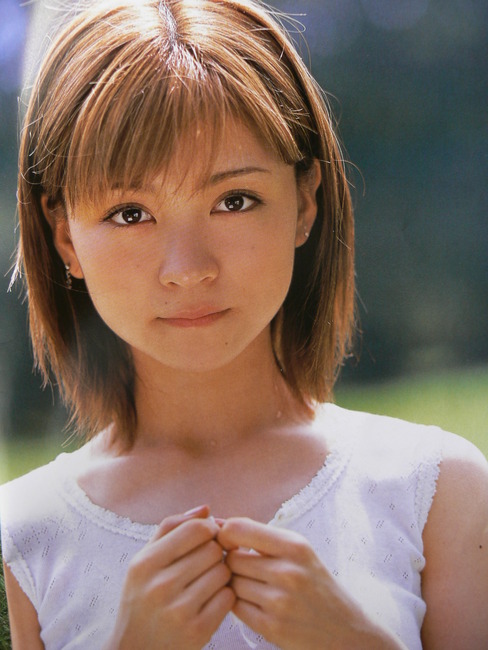 吉澤ひとみの最高の画像を貼るスレ 30