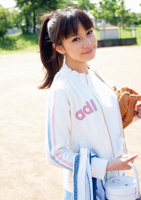 アイドルグループPASSPO 奥仲麻琴の水着が挑発的でエロい画像 50