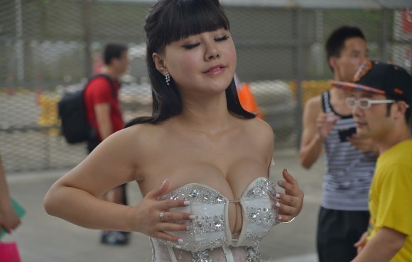 台湾キャンギャルのコスプレがエロい画像30枚 3