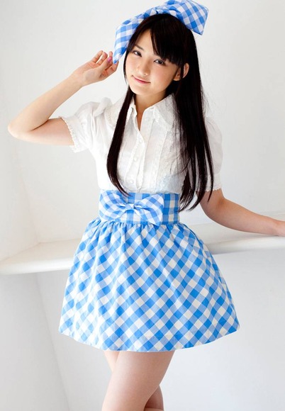 鈴木 咲　グラビアアイドルのコスプレが素晴らしい！ 63