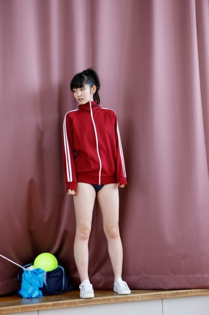 鈴木愛理(20)℃-ute、ハロープロジェクトメンバーのエロ画像50枚 32