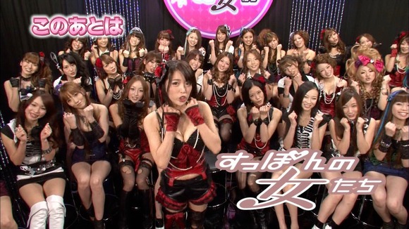 『ごきげんよう』 アイドルのパンチラやエロ下着画像など　エロキャプ画像40枚 27