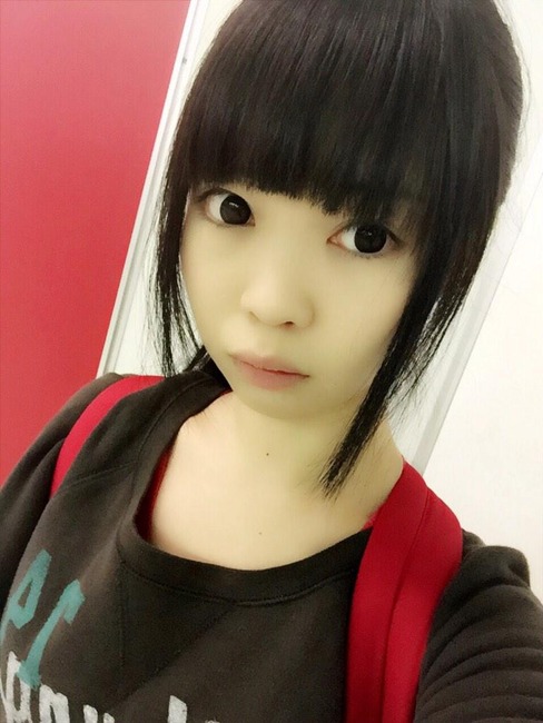 【画像】メンヘラっぽい女の子の画像が集まるスレ 13
