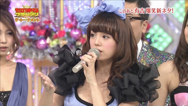 篠崎愛　巨乳グラドルがきゃりーぱみゅぱみゅのモノマネしてるTVキャプ画像 23