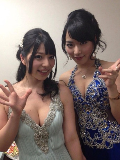 AV女優 上原亜衣がバスガイド姿で童貞君を卒業させてるエロ画像まとめ 1