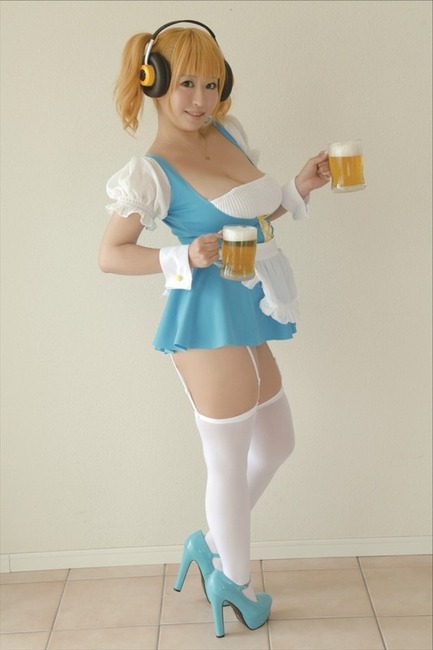 水樹たま ぽっちゃりグラドルのメイド・コスプレ画像など。 21