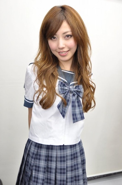 くびれがセクシーなAV女優　横山美雪のエロ画像35枚 3