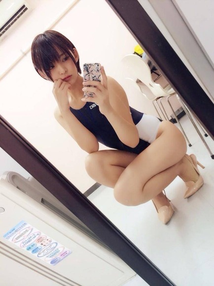 鈴木 咲　グラビアアイドルのコスプレが素晴らしい！ 43