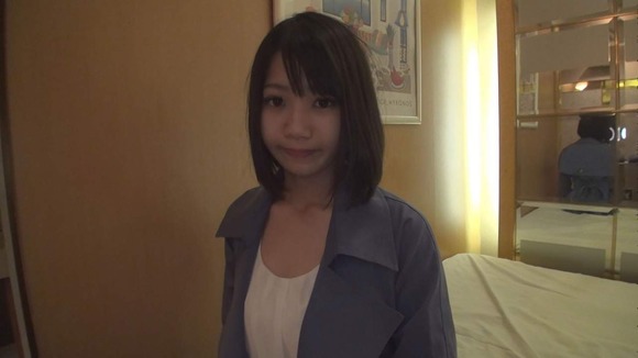 街中でナンパした清楚な素人美女を綺麗なラブホでハメ撮り 11