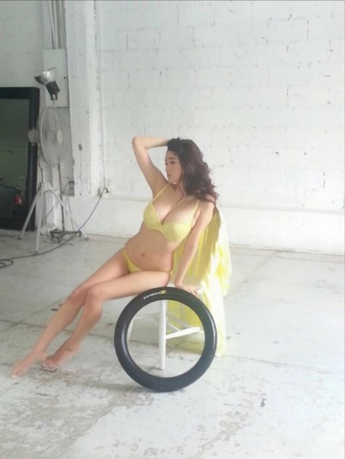 葉加瀬マイ　Gカップグラビアアイドルの抜けるエロ画像 21