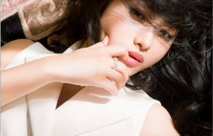 大人の女になった石原さとみのエロ画像35枚 10