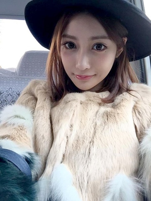 明日花キララちゃんが脱いでいくエロ画像100枚　その2 93