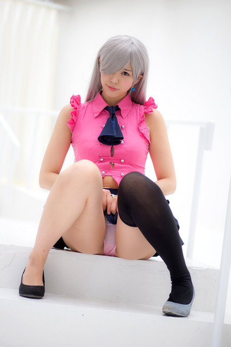 乳首にシールはって自撮りエロ写メ撮ってるコスプレイヤー 5