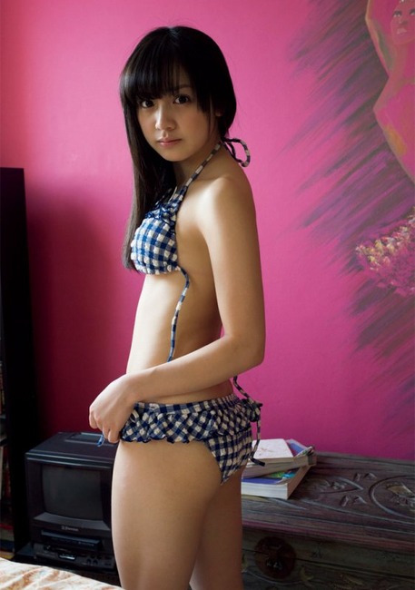 アイドルグループPASSPO 奥仲麻琴の水着が挑発的でエロい画像 82