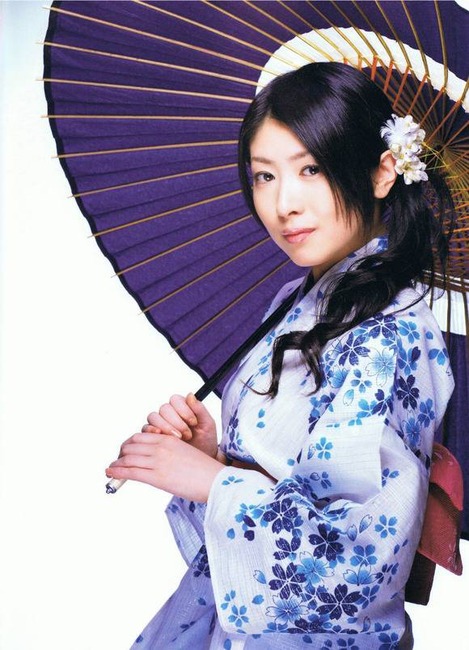 戸松遥・ゆかな・田村ゆかりなど人気声優のエロ画像まとめ50枚 41