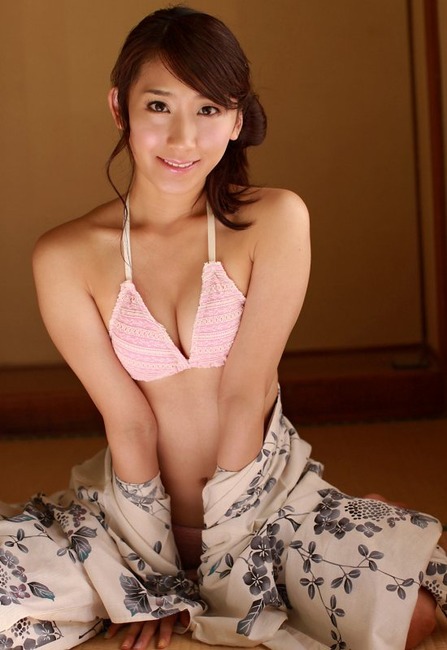 人気アイドルの抜けるエロ画像30枚 27
