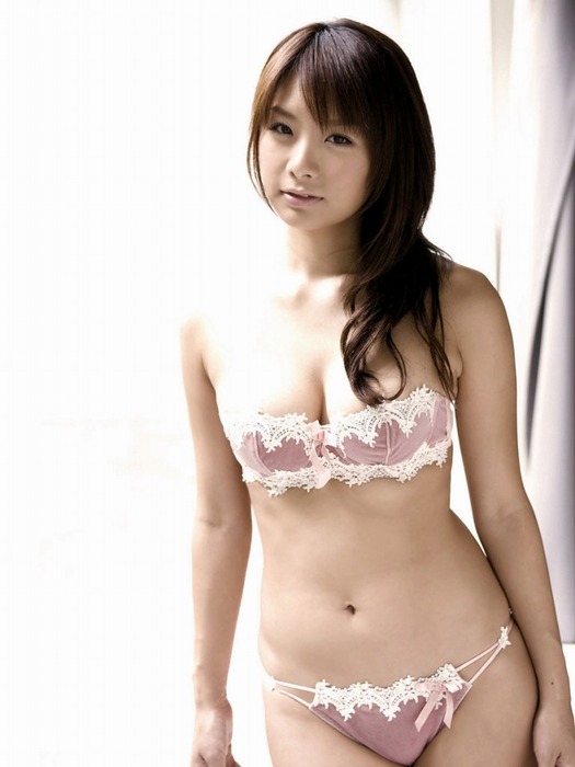 勝負下着・ランジェリー姿の女の子のエロ画像35枚 1