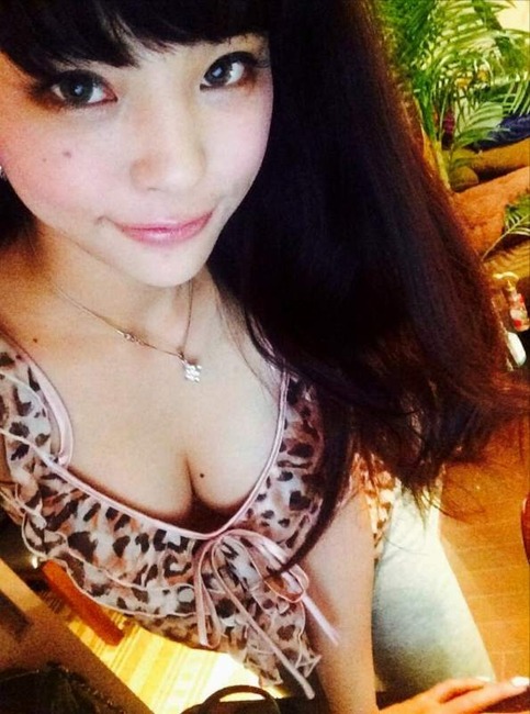 片桐えりりかの自撮りが最高に可愛い件について 23