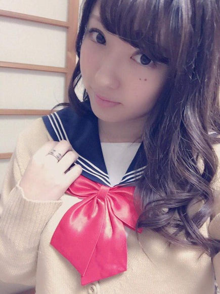 富永一葉のコスプレ自撮りが抜けるエロ画像 19
