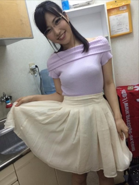 今週のAV女優の自撮りエロ写メ・画像まとめ 16