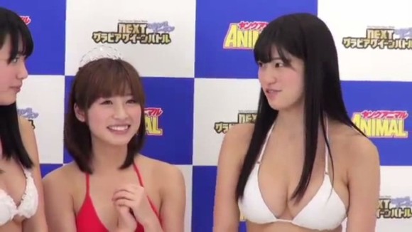 山中知恵　グラビアアイドルのむちむちボディがエロい画像30枚 25