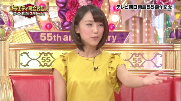 竹内由恵女子アナウンサーの脇チラや太ももがエロい画像まとめ 15