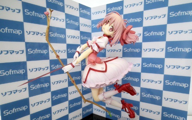 【画像あり】セクシー女優・さくらゆらさん、ソフマップ補正でも可愛いという奇跡 15