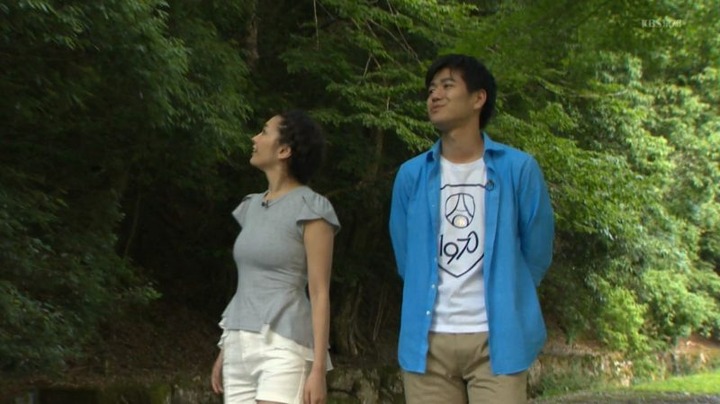 山崎真実　大阪出身グラドルの着衣おっぱい画像 23