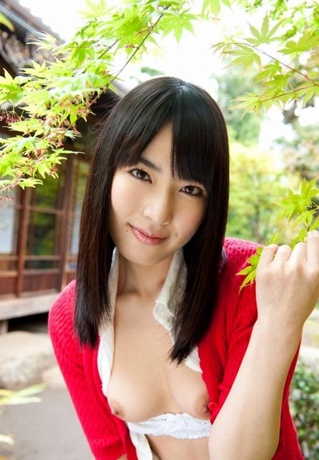 AV女優　由愛可奈ちゃんを犯したくなるエロ画像30枚 4