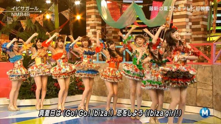 Mステに出演してるNMB48メンバーの衣装がエロい 27