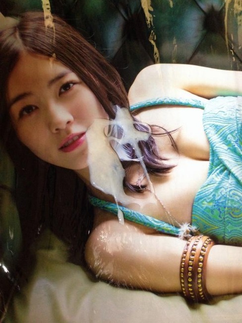 人気アイドルにおもいっきりザーメンぶっかけてるエロ画像 17