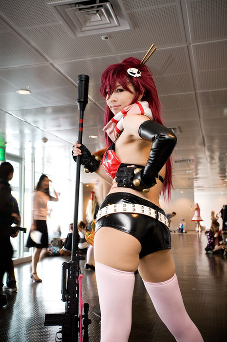 露出の激しいコスプレイヤーのエロ画像 7