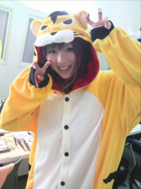 麻倉憂(21)AV女優のメイド姿がエロい画像まとめ 15