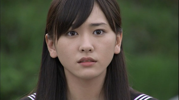 新垣結衣・ガッキーちゃんのJK・制服姿がエロい画像まとめ35枚 33