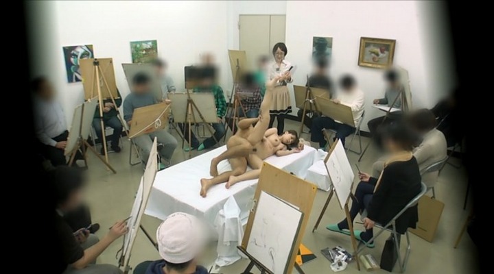 セックスしてる様子をデッサンしてるAVのエロ画像 22