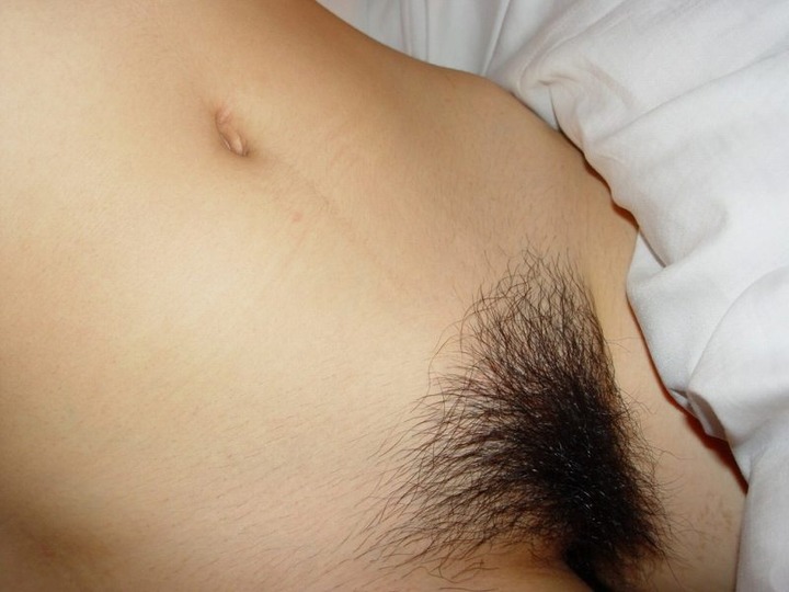綺麗に整った女の子の陰毛画像 30