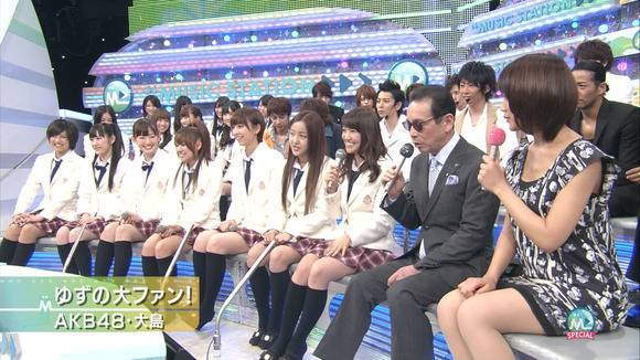 竹内女子アナウンサーがMステでパンチラしてるエロキャプ画像 25