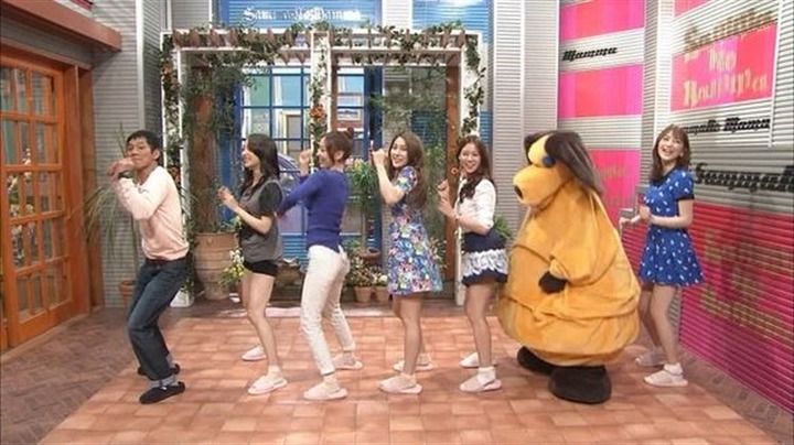 KARAのハラちゃんがパンチラしてるエロ画像 4