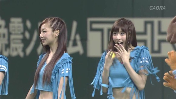 台湾ウェザーガールズの始球式がエロい画像30枚 12